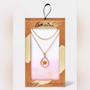 NWT Bellissima Hibiscus 14k Gold Necklace
